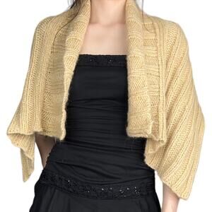 NWT bebe Fold Over Shrug Sweater